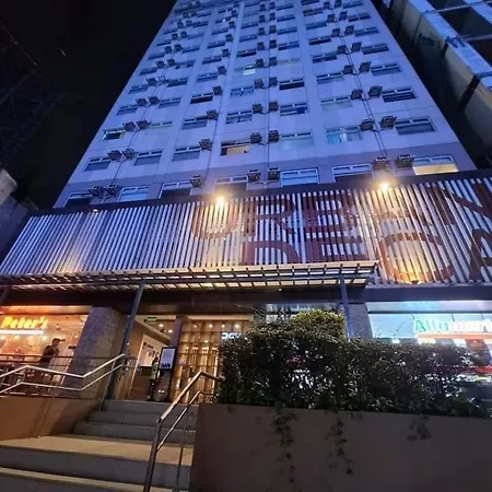 Aparthotel Urban Deca Tower Oyo 2